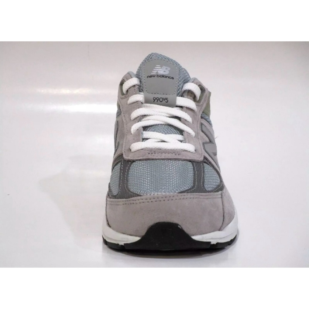 New Balance Big Kid's 990v5 Sneaker Shoes, Sz 5.5y - Picture 2 of 4